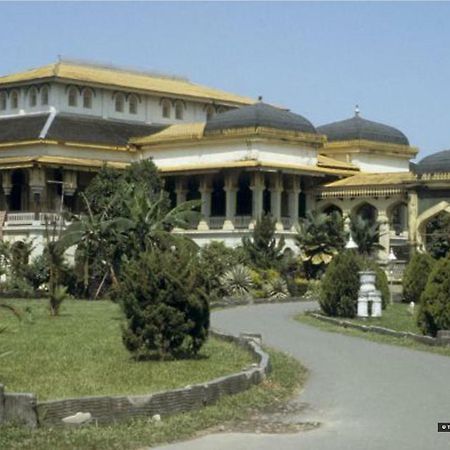 Zen Rooms Basic Kualanamu Medan Eksteriør bilde