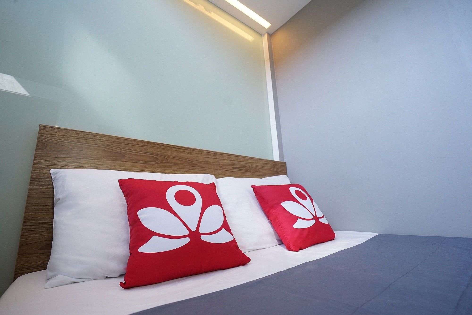 Zen Rooms Basic Kualanamu Medan Eksteriør bilde