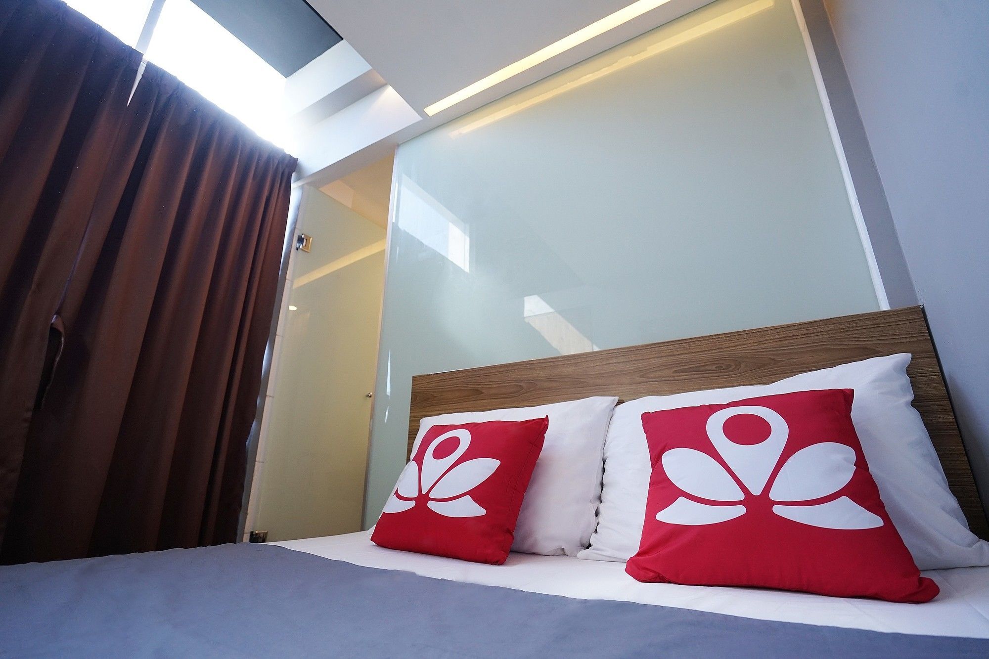Zen Rooms Basic Kualanamu Medan Eksteriør bilde