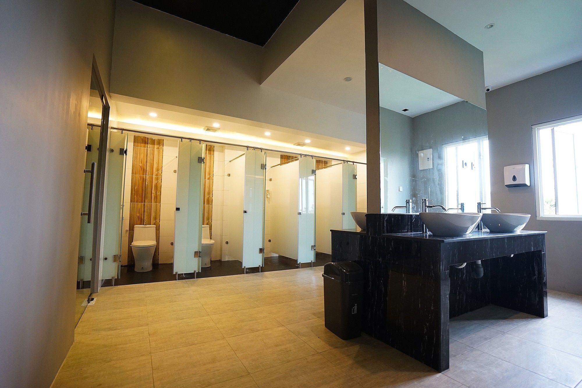 Zen Rooms Basic Kualanamu Medan Eksteriør bilde